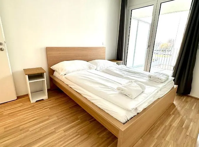 Forsthaus 28 Free Garage Apartment *